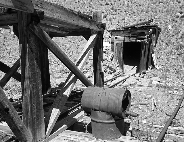 entrance to old mine