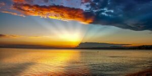 cropped-sunset-3797156_640https-pixabay.comusersanalogicus-8164369.jpg