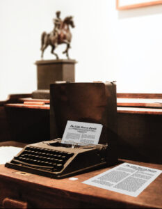 dark-typewriter-pexels-dominika-roseclay-2282481(https:::www.pex