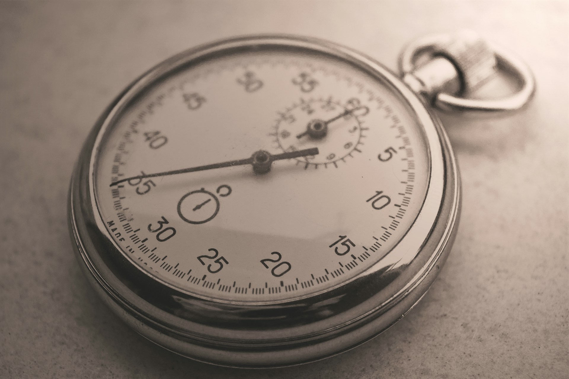 stopwatch-on-concrete-tsvetoslav-hristov-QW-f6s9nFIs-unsplash(https-::unsplash.com:photos:silver-pocket-watch-at-10-00-QW-f6s9nFIs)