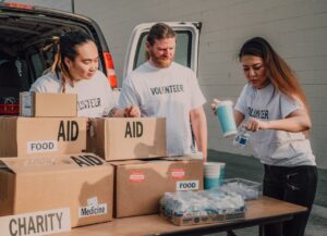 emergency-aid-pexels-rdne-6646778(https-::www.pexels.com:photo:food-love-africa-travel-6646778:)