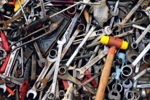 tools-pexels-sahinsezerdincer-5194861(https-::www.pexels.com:photo:close-up-shot-of-assorted-tools-5194861:)